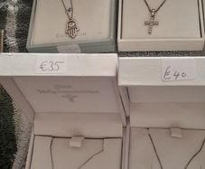ladies silver chain and pendant