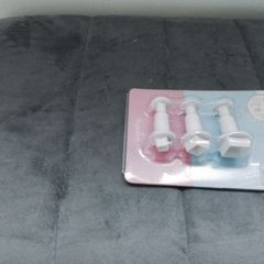 Square plunge cutters for fondant brand new never used