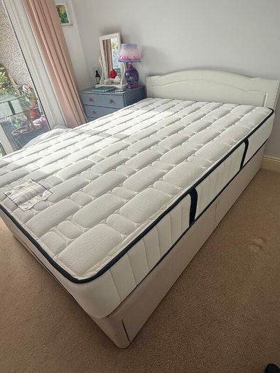 New Dbl Mattress.  King Koil Mighty Resilence