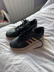 Adidas women trainer