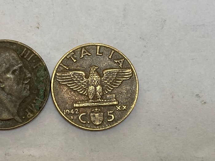 Italians 5 cents coins