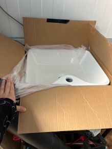 Wash basin