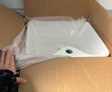 Wash basin