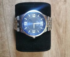 man's watch