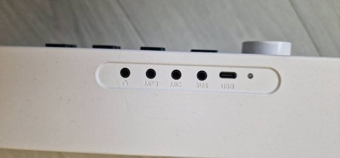 Electric piano