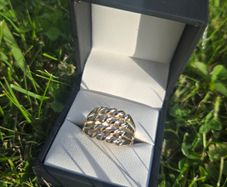 Vintage 9ct Gold 4 Twist Ring