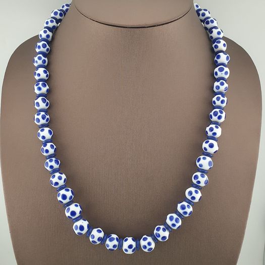 Antique Venetian Style White Blue Dotted Glass Beads Necklace