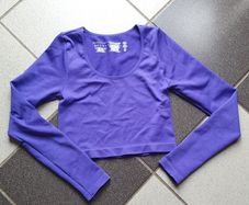 Size 10 - A Cute Crop Top
