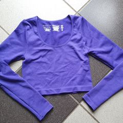Size 10 - A Cute Crop Top