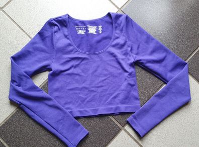 Size 10 - A Cute Crop Top