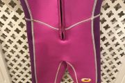 Qusprey girls wet suit age 3