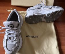 Axel Arigato sneakers