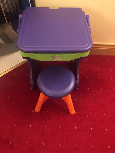 crayola my first art studio desk