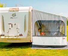 Fiamma Caravanstore XL 440 and sides