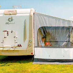 Fiamma Caravanstore XL 440 and sides