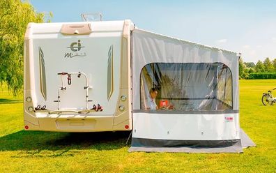 Fiamma Caravanstore XL 440 and sides