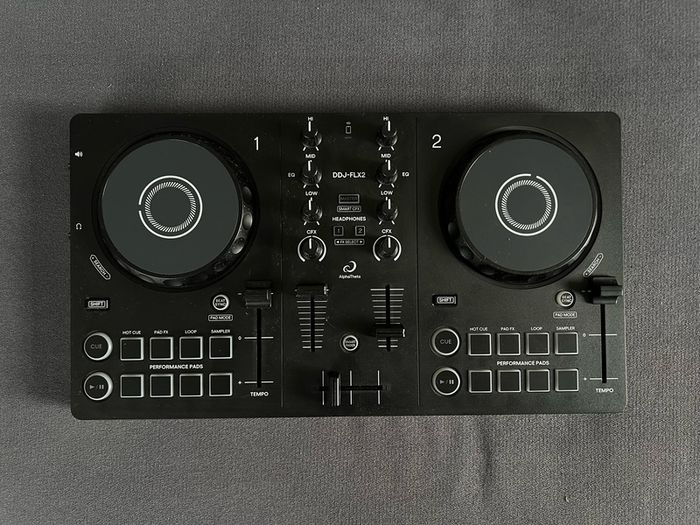 AlphaTheta DDJ-FLX2 DJ Controller