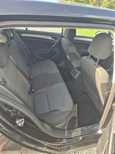 Black Volkswagen Golf 2017