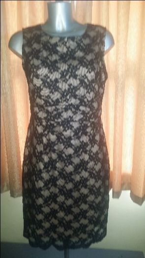 Awear midi pencil Black/cream sleveless lace dress size UK14 EUR42 Postage included