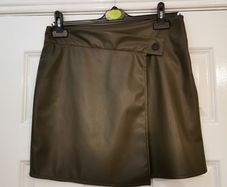 Amazing Leather Look Skirt size 12 + matching belt available