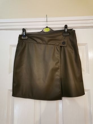 Amazing Leather Look Skirt size 12 + matching belt available