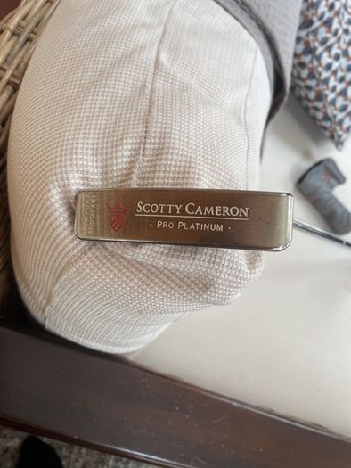 Scotty Cameron Pro Platinum Newport Mid Slant putter 34 inch.