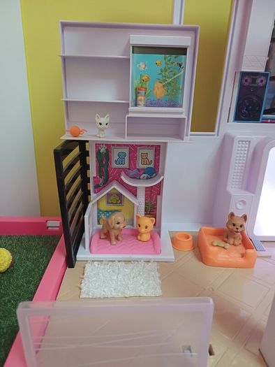 bundle offer Barbie LOL