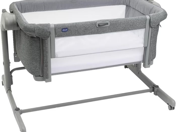 Chicco Next2Me Magic Co-Sleeper Crib (Cool Grey) - Great Condition in Travel Bag