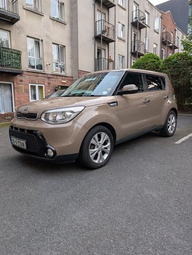 Kia Soul 2015, 1.6 diesel (6 speed)