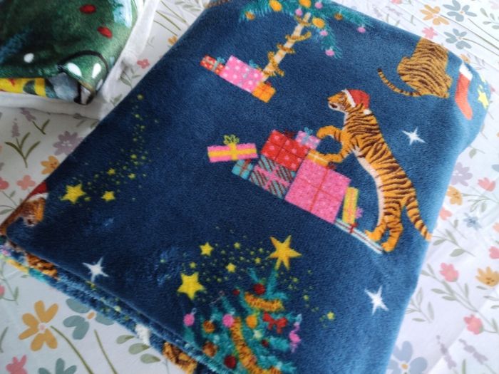 Catherine Lansfield Christmas Winter Fleece Throws