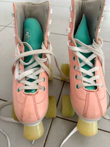 Rio Roller Script Peach Roller Skates