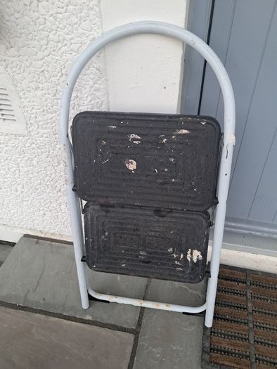 Two-step folding ladder