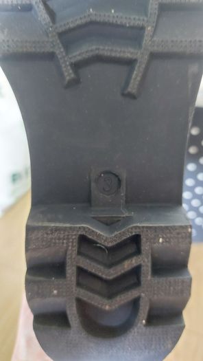 Like new kids wellies - size UK 3, EUR 35