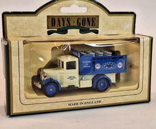 LLedo Diecast Model of Days Gone 20020 1930 Ford Model A Stake Truck NESTLES MILK