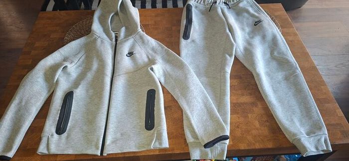 Nike Tech Tracksuit (Youth)