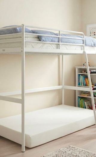 bunk bed