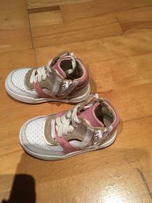 Clarks Shoes size EU-20, UK-4