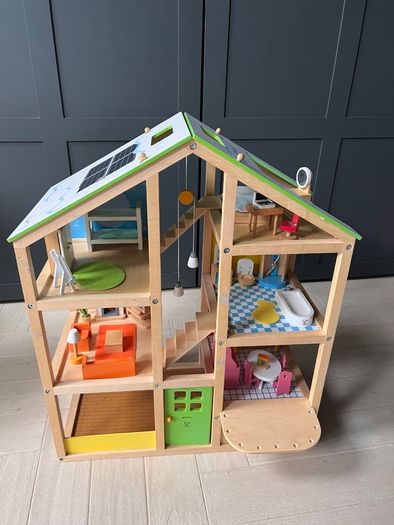 All Season Doll House Fully Furnished Hape
