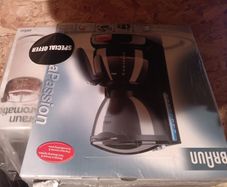 Coffee machine and grinder