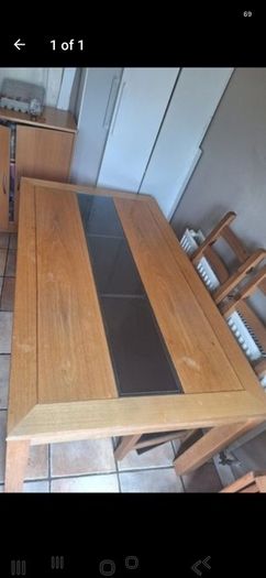 free dining table