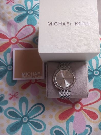 MK Watch woman.