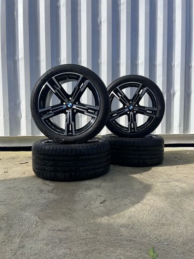 Genuine BMW G30, G20 848M 18" Alloy Wheels
