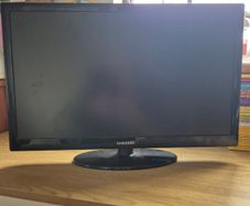 Samsung 22 inch TV
