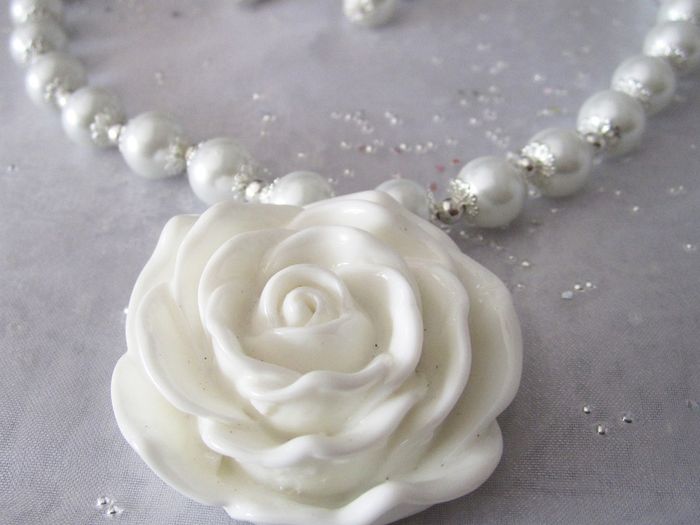 Handmade Statement White Bridal Necklace with Large Rose Pendant & earrings in a GIFT BOX