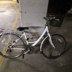 Jupiter Newport Ladies Hybrid City Bike  21-Speed Shimano