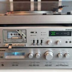 From 1979 Hi-Fi set, Tensai (Akai) working good, see the pictures.