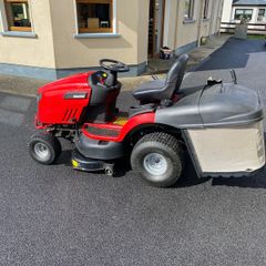 Snapper 22HP Ride on mower, 3 years old