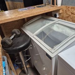 Display freezer