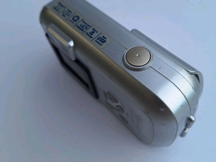 Olympus Camedia C-160 Digital Camera