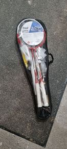Badminton set